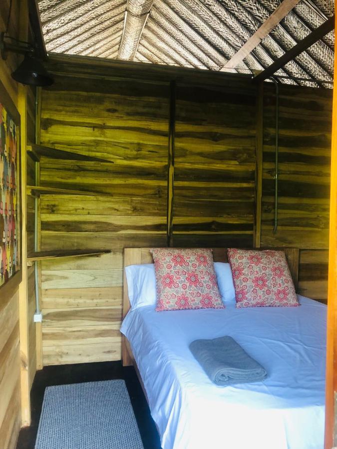 Palm Beach Hostal Guachaca Екстер'єр фото