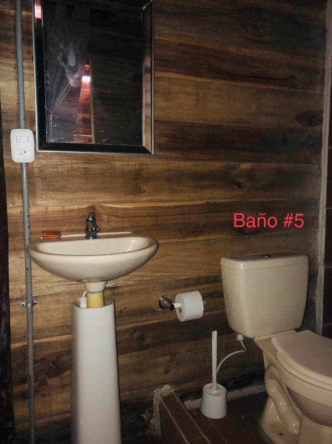 Palm Beach Hostal Guachaca Екстер'єр фото